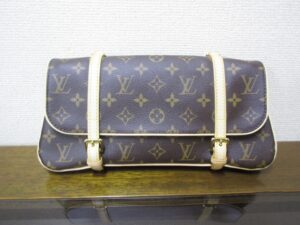 ブランドバッグ